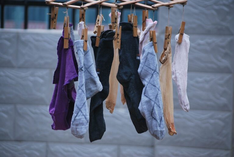 sock, socks, laundry-19562.jpg